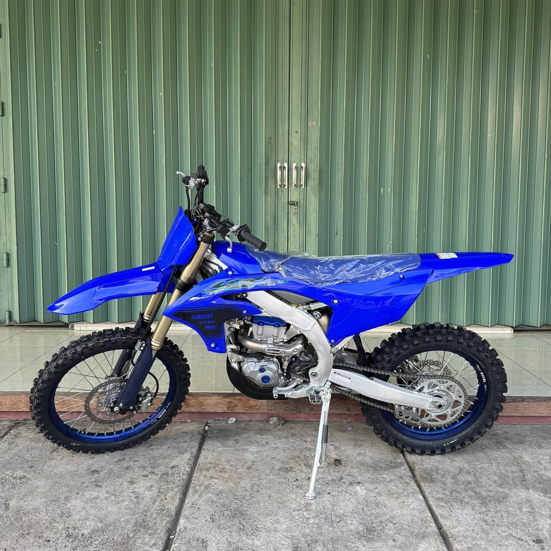 Yamaha YZ450FX Enduro 2025 - Image 1